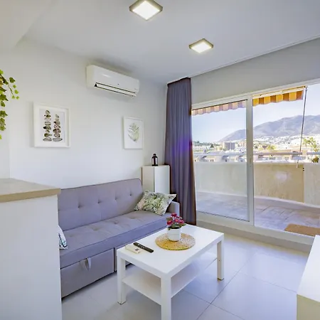 Cubo's Benalbeach Sea View & Terrace Benalmadena
